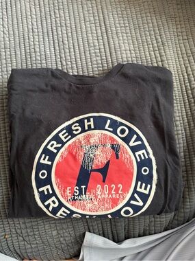 Fresh Love Graphic Long Sleeve Tee - Black & Red